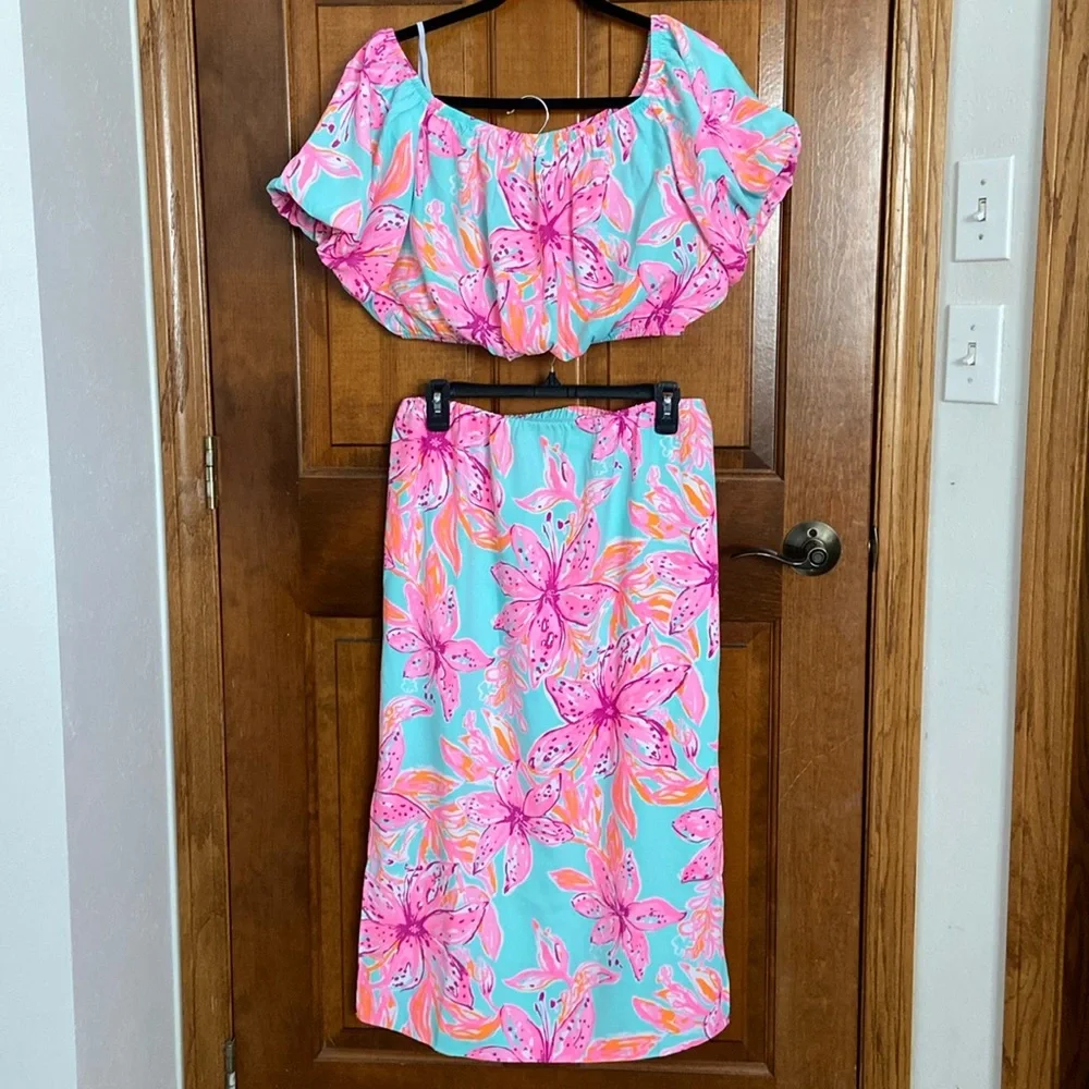 Floral Off-Shoulder Two-Piece Outfit Set Dress in Turquoise and Pink - Picture 3 of 14